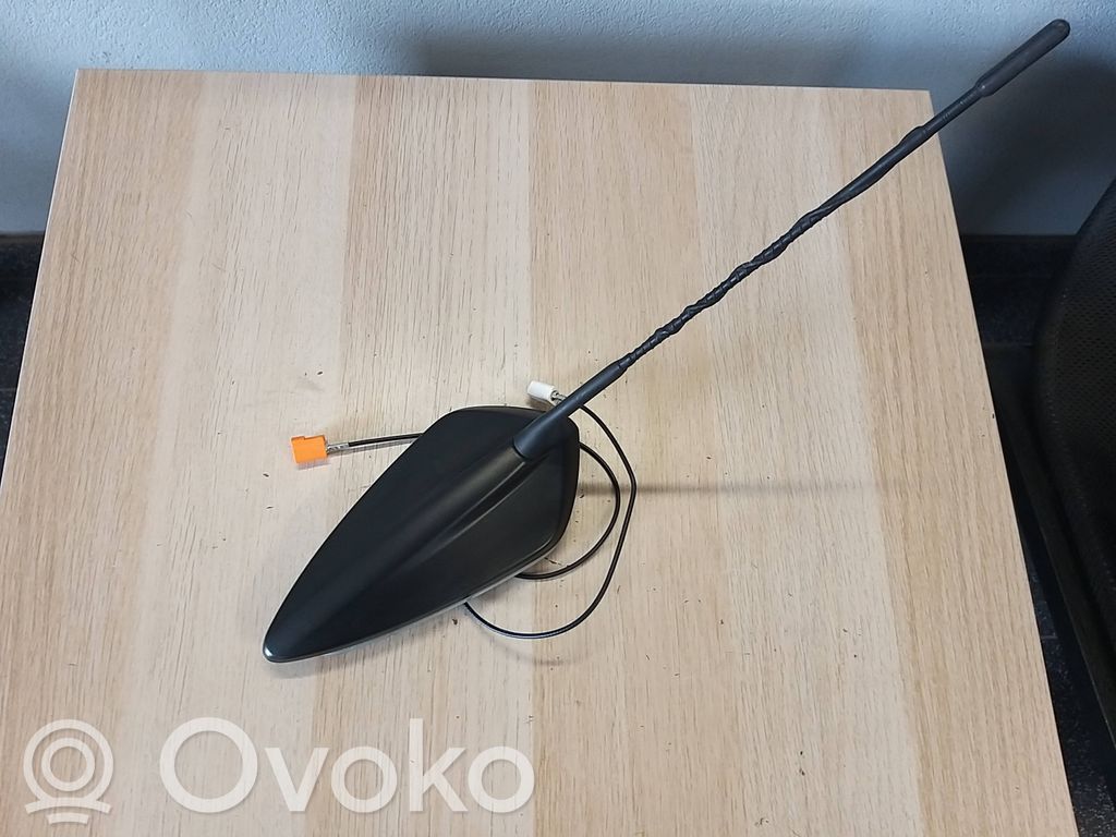 Citroen C4 III e-C4 Antena GPS 