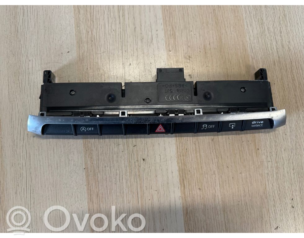Audi A3 S3 8V Hazard light switch 