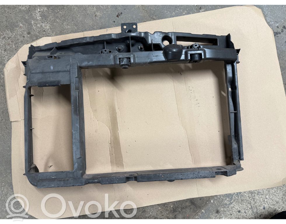 Citroen C3 Picasso Radiatoru panelis 