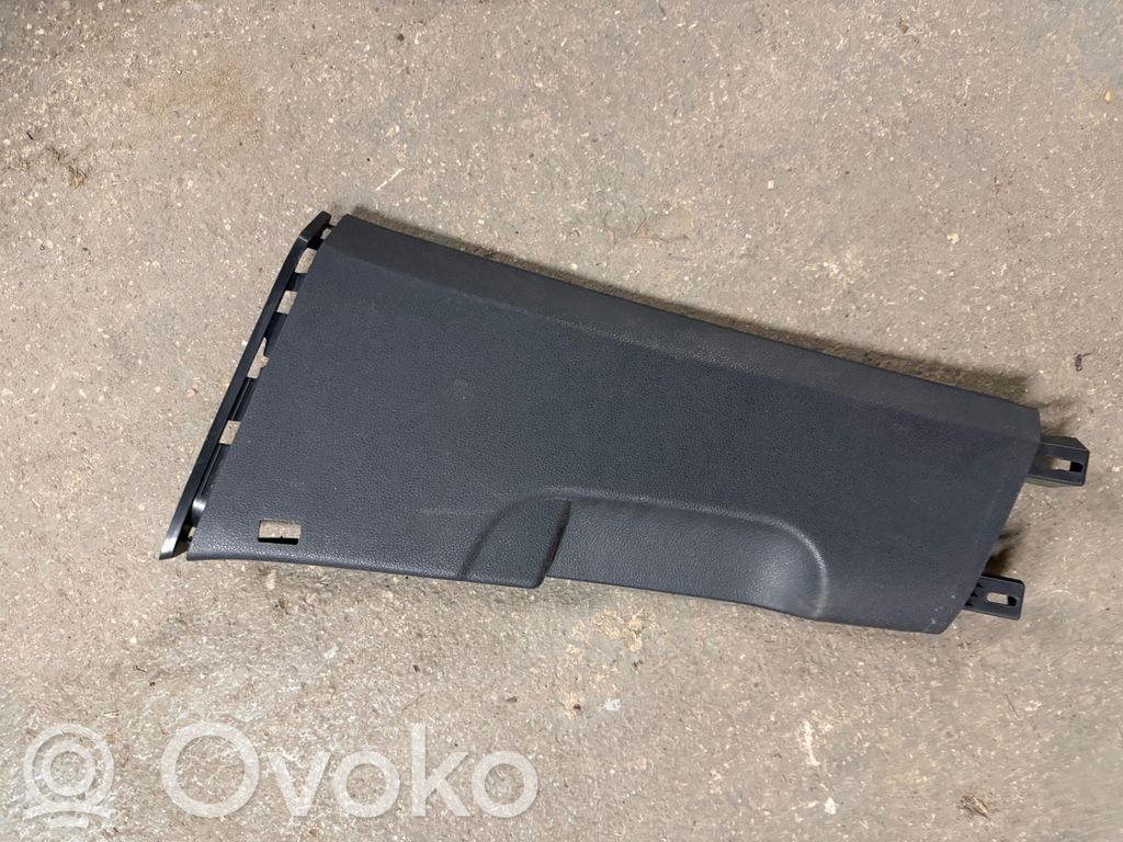 Osłona dolna słupka / B   5G4867291D
