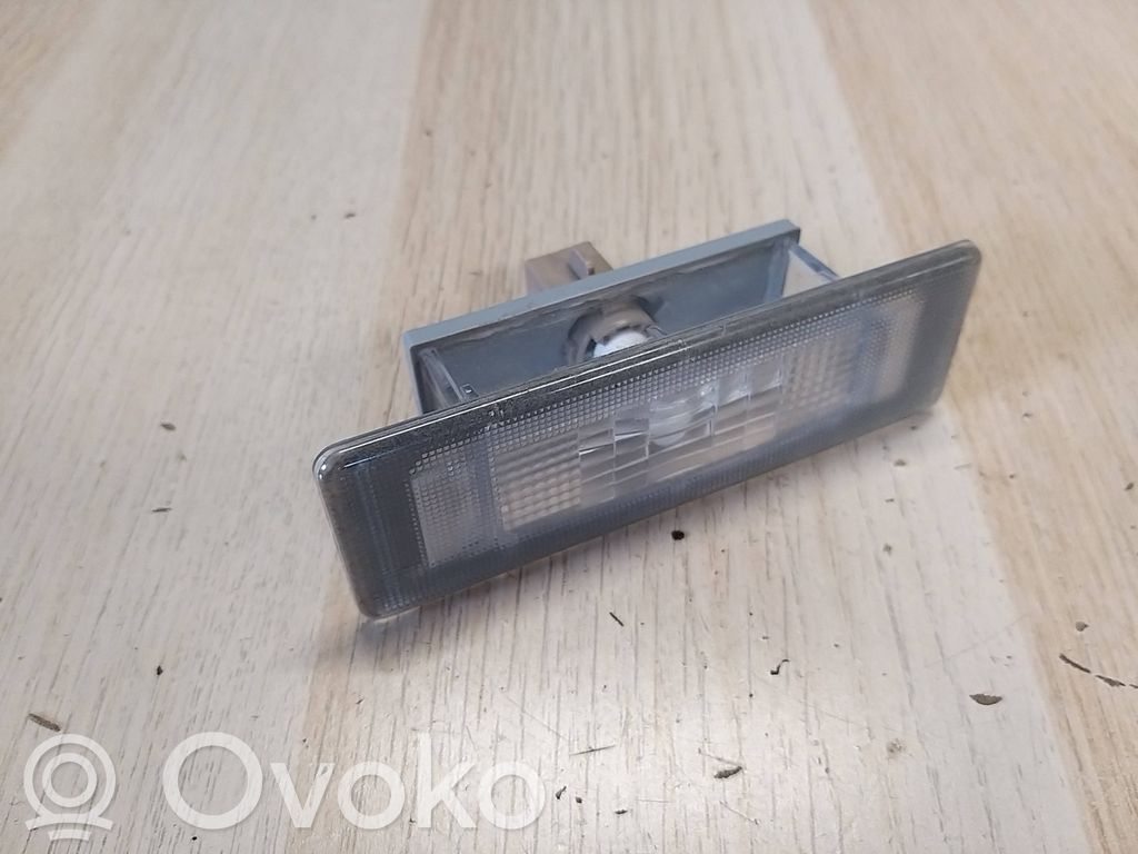 KIA Ceed Éclairage de plaque d'immatriculation 