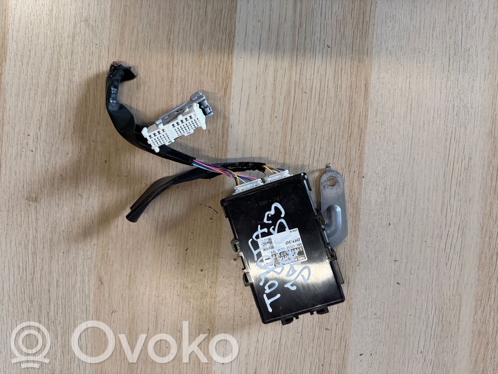 Toyota Yaris Inne komputery / moduły / sterowniki 