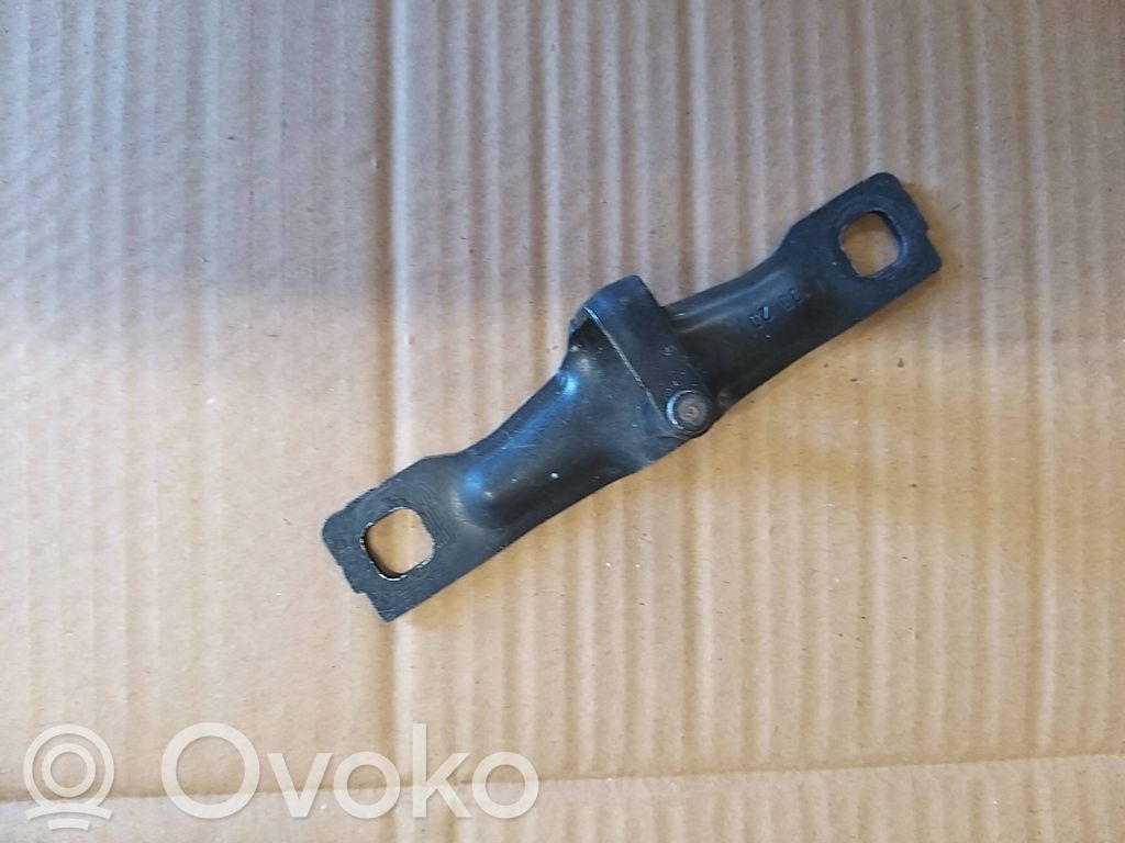Skoda Octavia Mk4 Tailgate lock loop/hook striker 