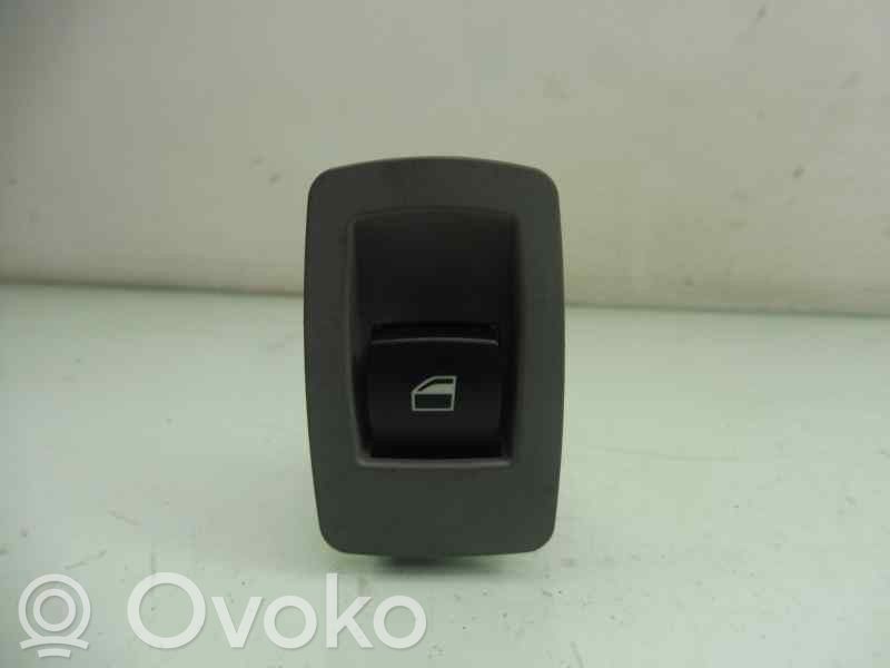 Electric window control switch   6945875,15939902