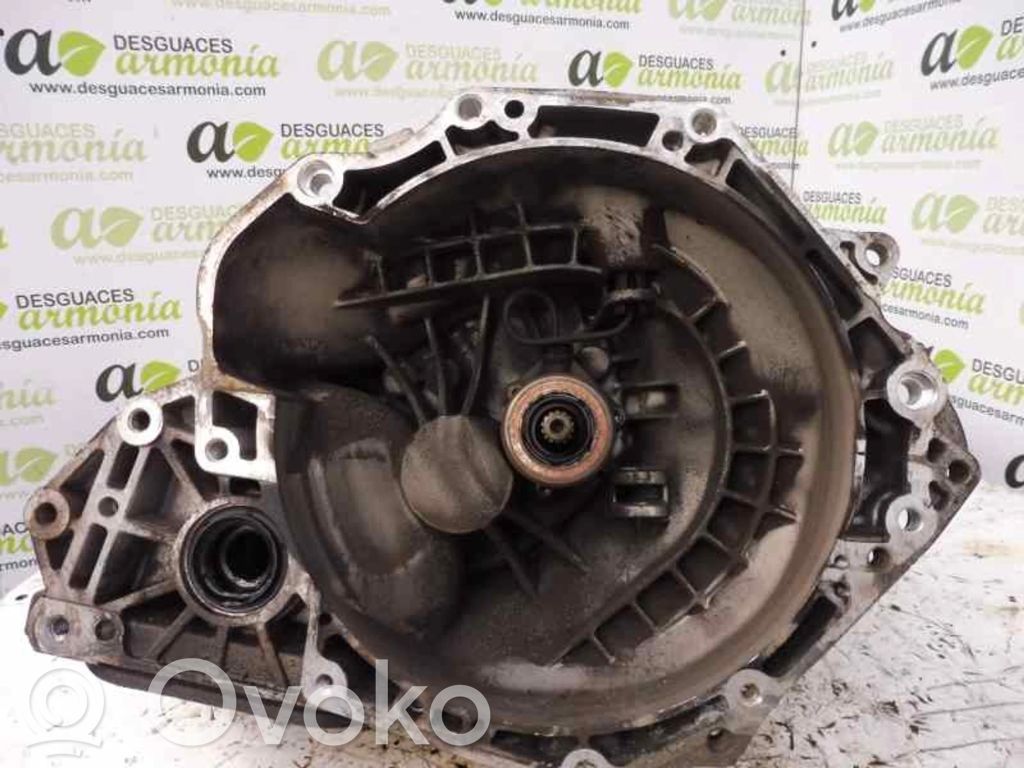 Opel Corsa D Scatola del cambio manuale a 5 velocità 