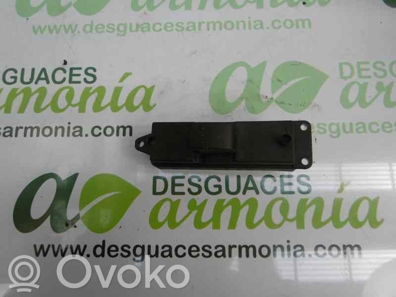 Electric window control switch   BS3E66380H1,03123121