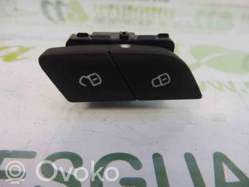 Seat Leon (5F) Windscreen/window heater switch 