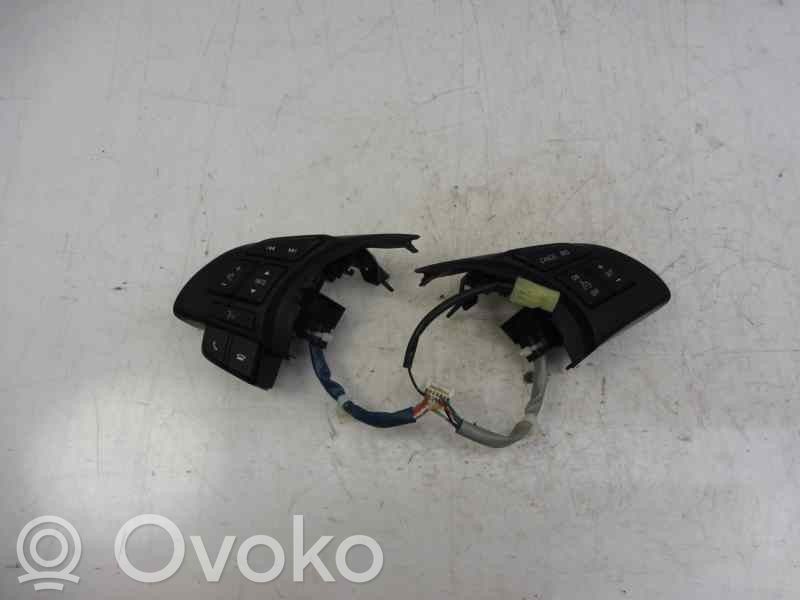 Mazda 6 Interruptores/botones de la columna de dirección 