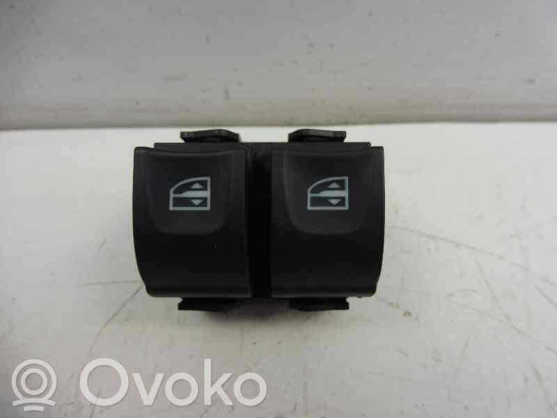 Smart ForTwo II Interruptor del elevalunas eléctrico 