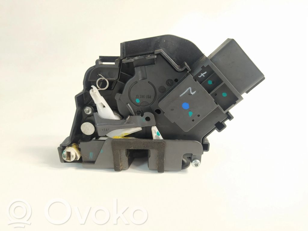 Ford Ka Zamek drzwi tylnych 