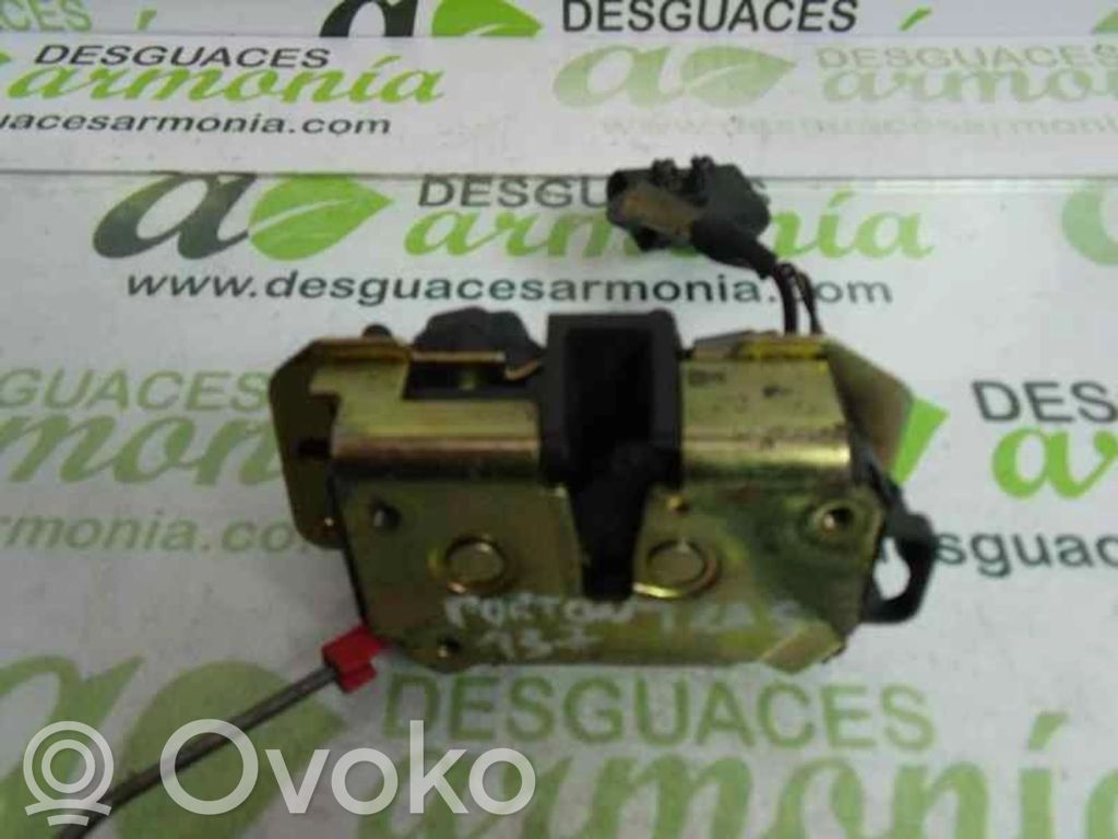 Chrysler Voyager Tailgate lock latch 