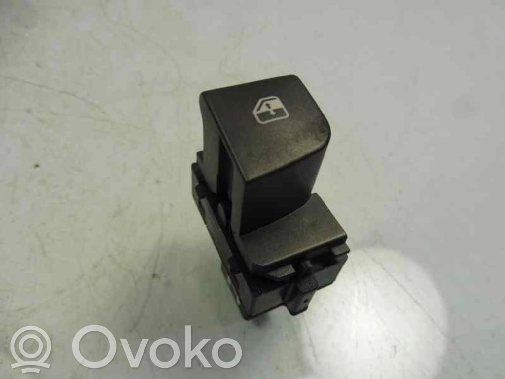 Lancia Thesis Elektrisko logu slēdzis 