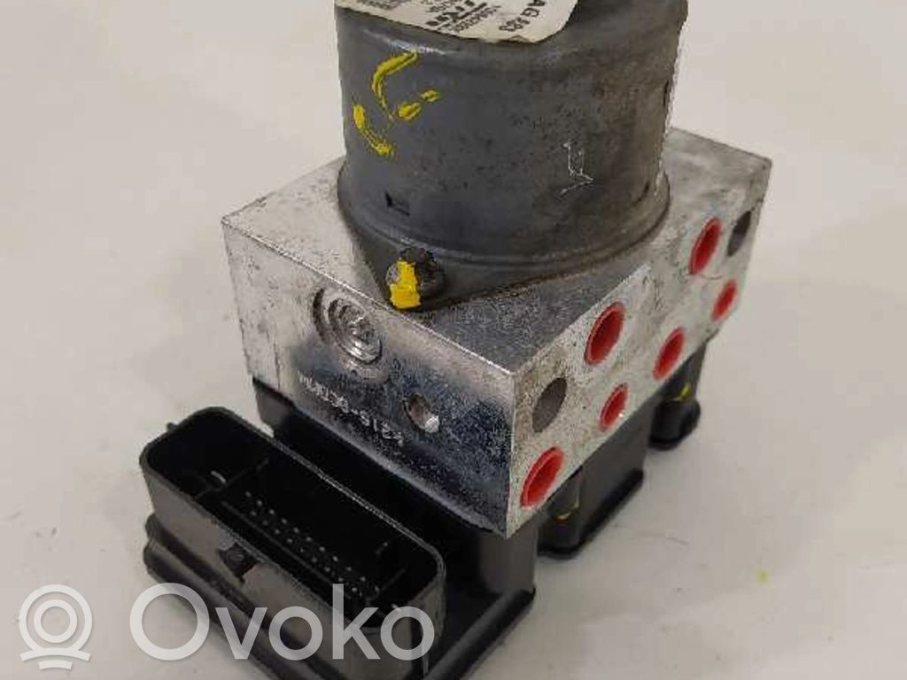 Bomba de ABS   6G912M110AG