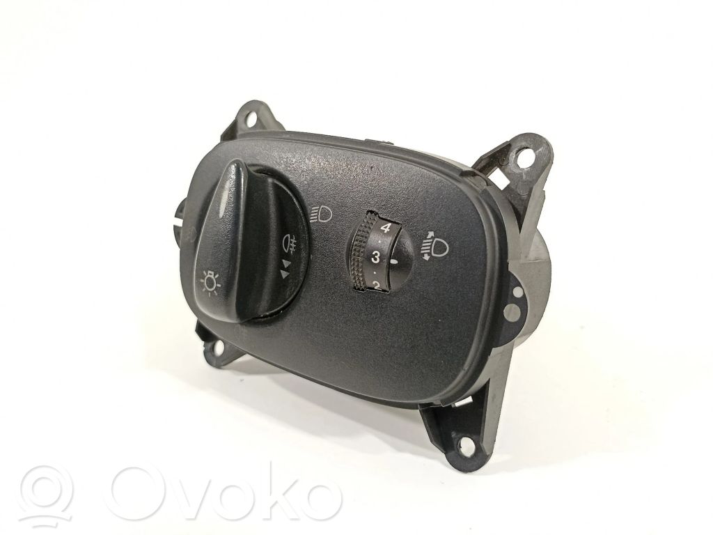 Panelės apšvietimo reguliavimo jungtukas   YC1T13A024EB
