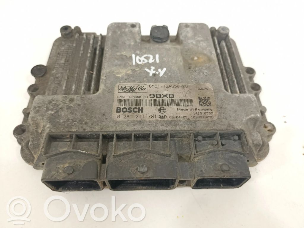 Unidad de control/módulo del motor   6M5112A650NB,0281011701