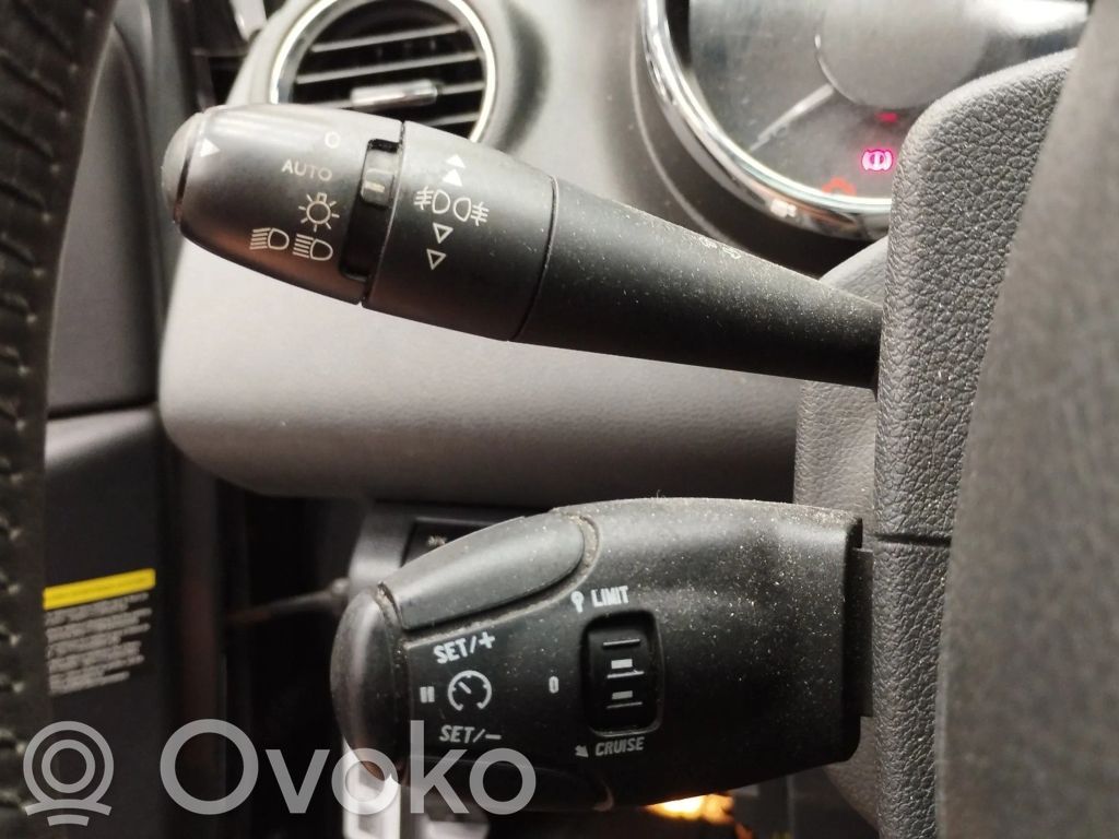 Interruptor de control del panel de luces   96667319XT