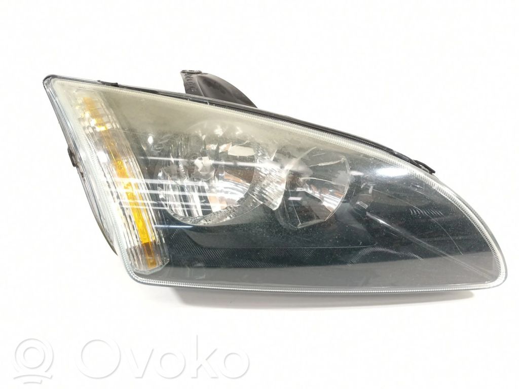 Ford Focus Scheinwerfer 