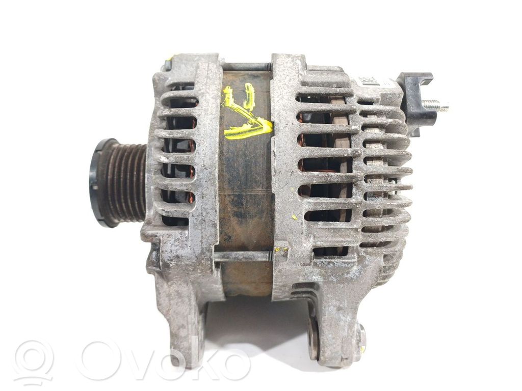 Alternador   231008137R