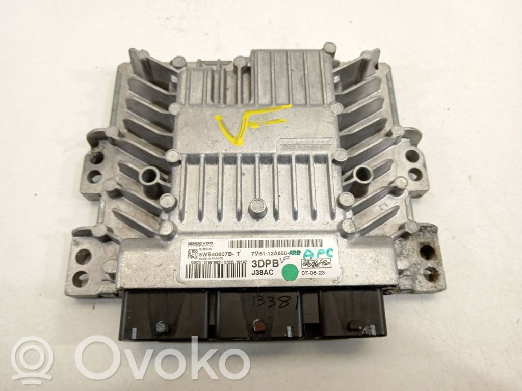 Ford Focus Engine control unit/module 