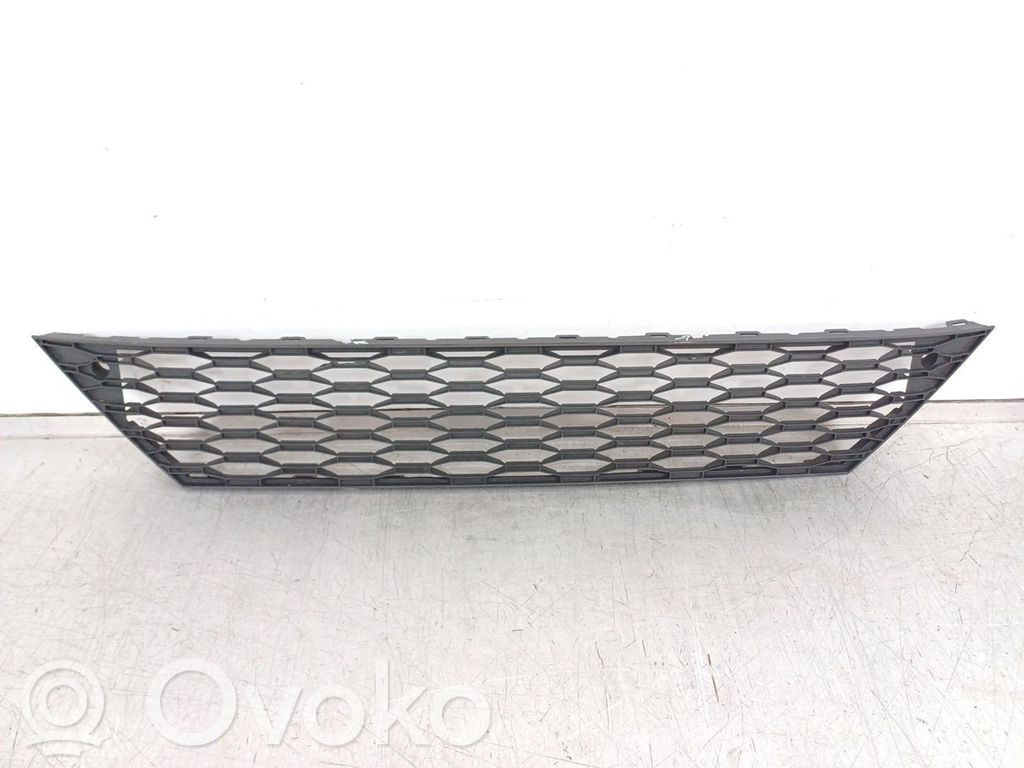 Seat Leon (5F) Grill / Wlot powietrza błotnika przedniego 