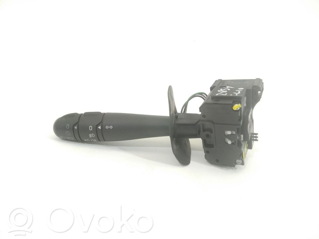 Interruptor de control del panel de luces   7701064226