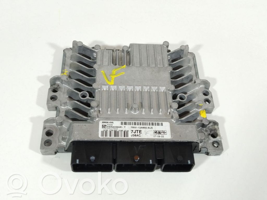 Engine control unit/module   7M5112A650AUE,5WS40582ET,SID206
