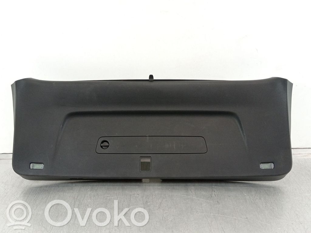 Audi Q7 4L Tailgate/boot lid cover trim 
