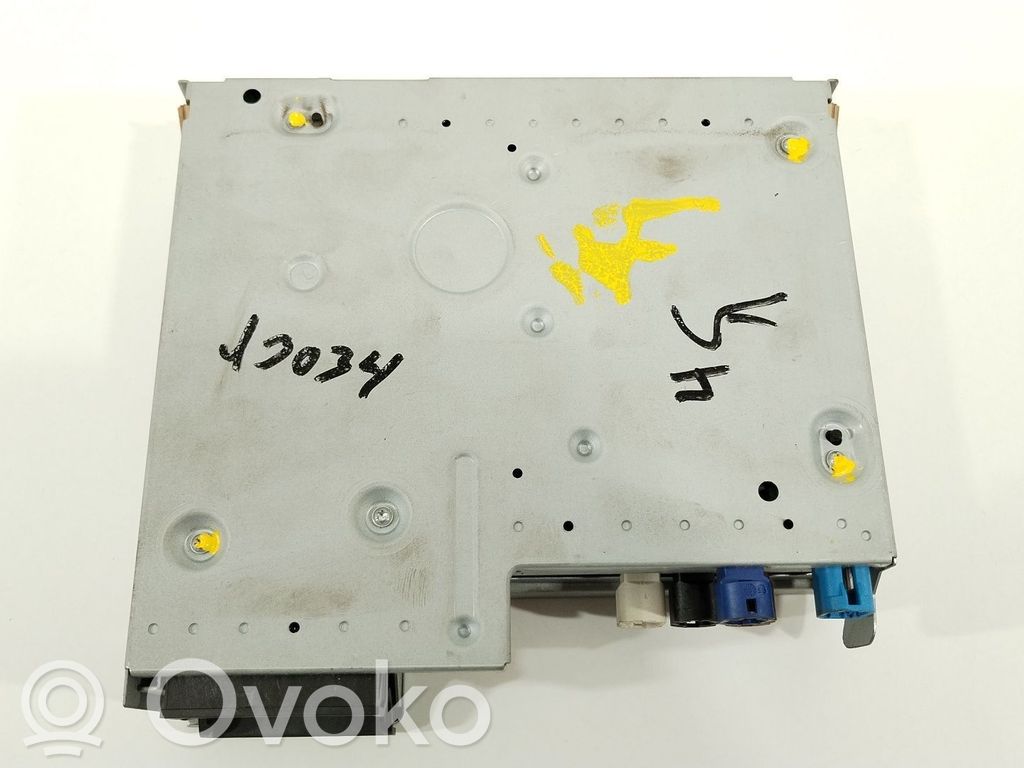 Audi A3 8Y Panel / Radioodtwarzacz CD/DVD/GPS 
