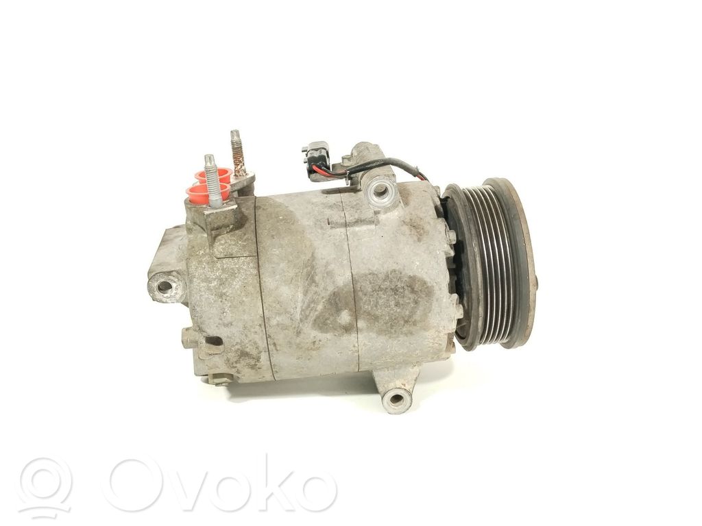 Ford Transit Ilmastointilaitteen kompressorin pumppu (A/C) 