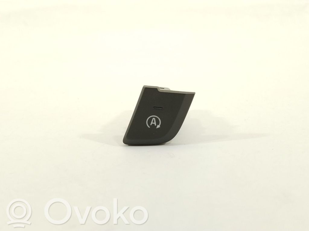 Opel Mokka X Windscreen/window heater switch 