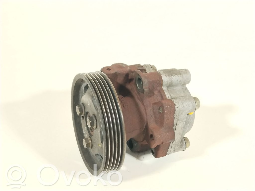 Renault Clio II Ohjaustehostimen pumppu 