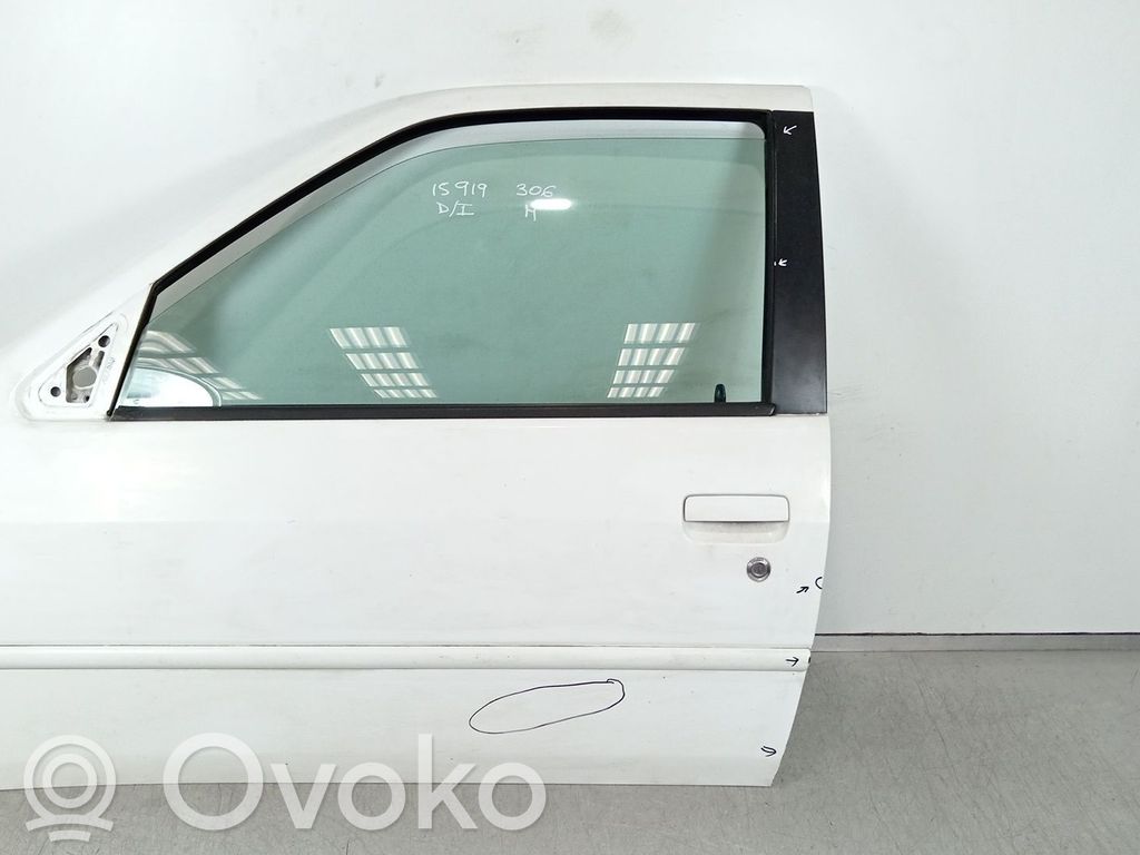 Peugeot 306 Puerta delantera 