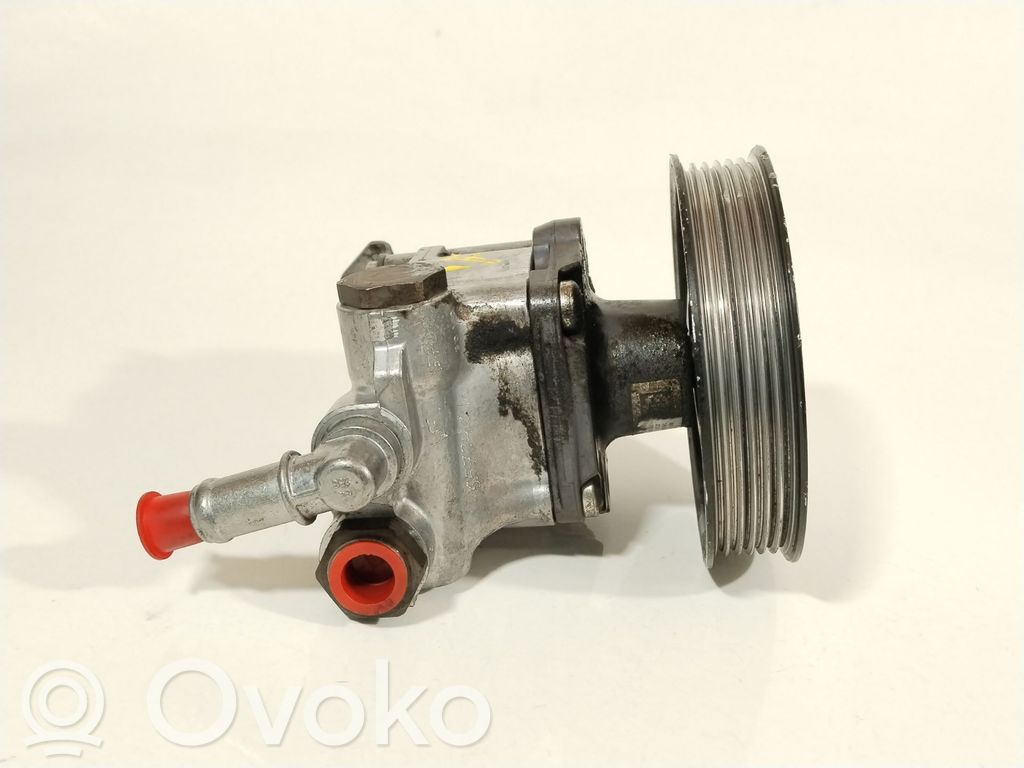 BMW X3 E83 Power steering pump 