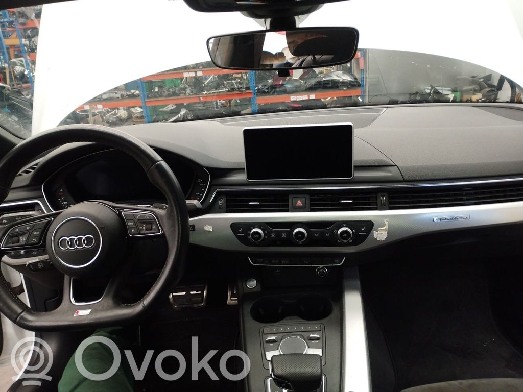 Audi A5 Oro pagalvių komplektas 