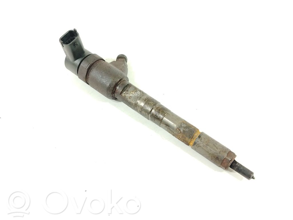 Inyector de combustible   0445110083