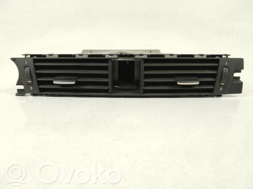 Rejilla de ventilación central del panel   64229130463