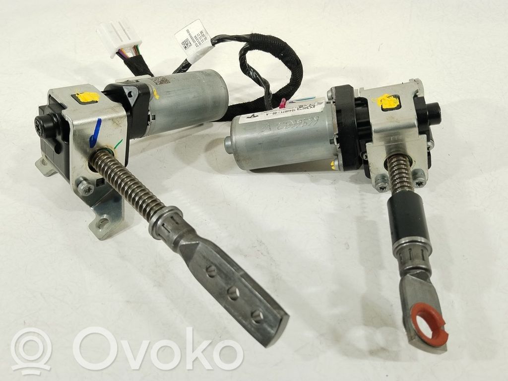 Tesla Model S Steering wheel axle 