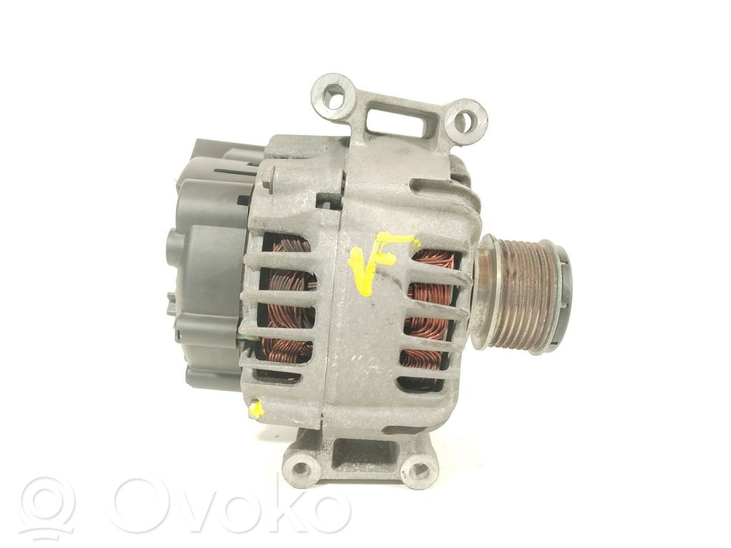 Mercedes-Benz C W204 Alternator 