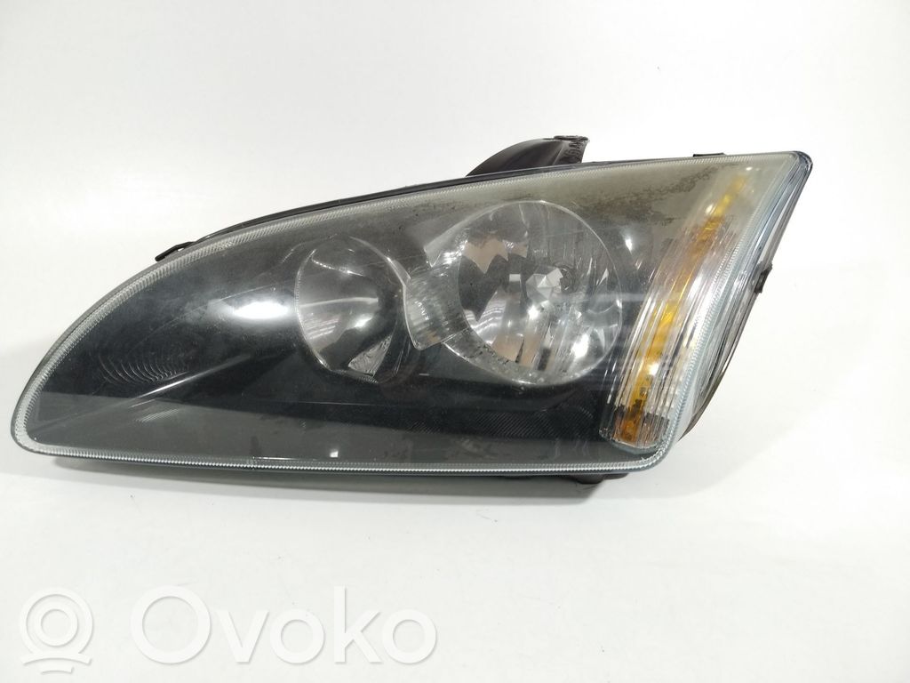 Ford Focus Headlight/headlamp 