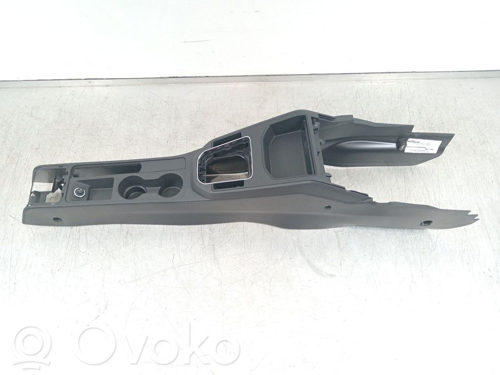 Seat Ibiza V (KJ) Center console 