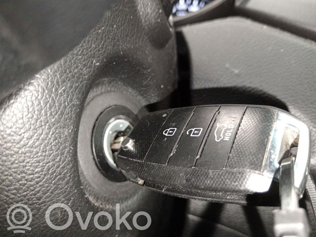 KIA Carens III Virtalukko 