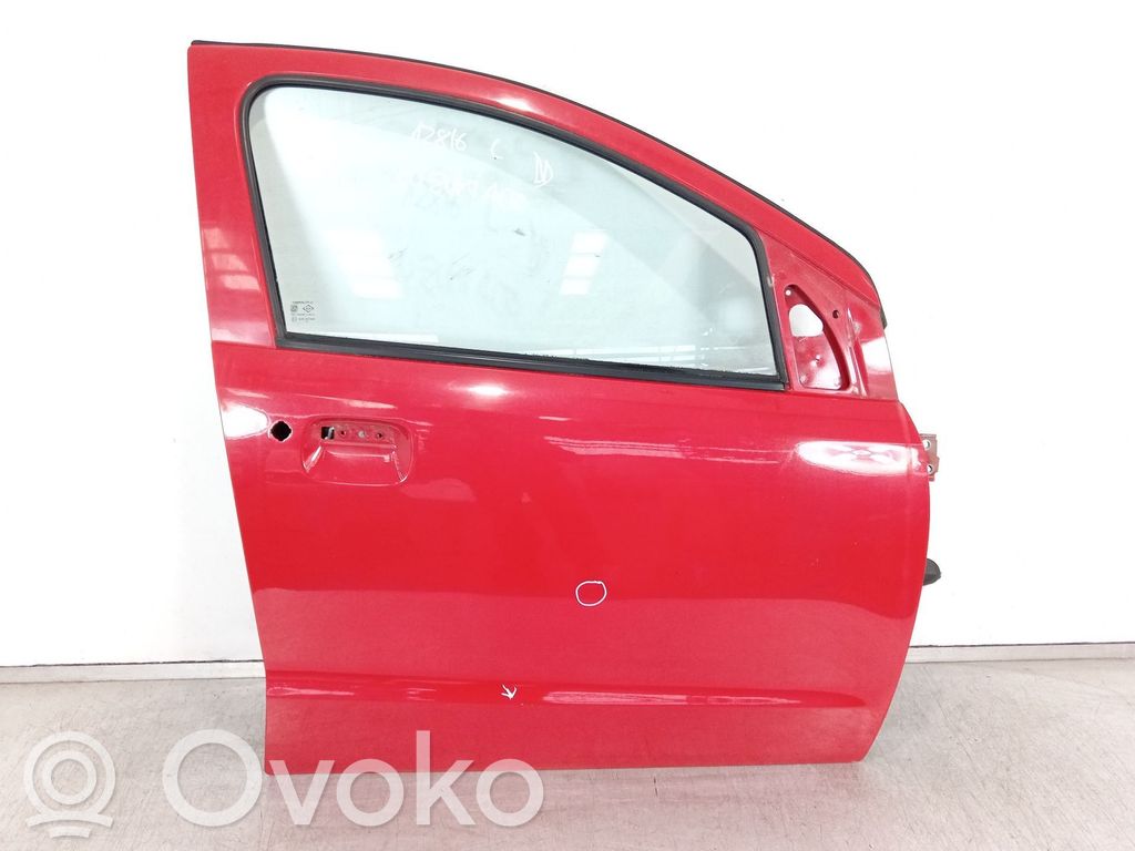 Suzuki Alto Puerta delantera 