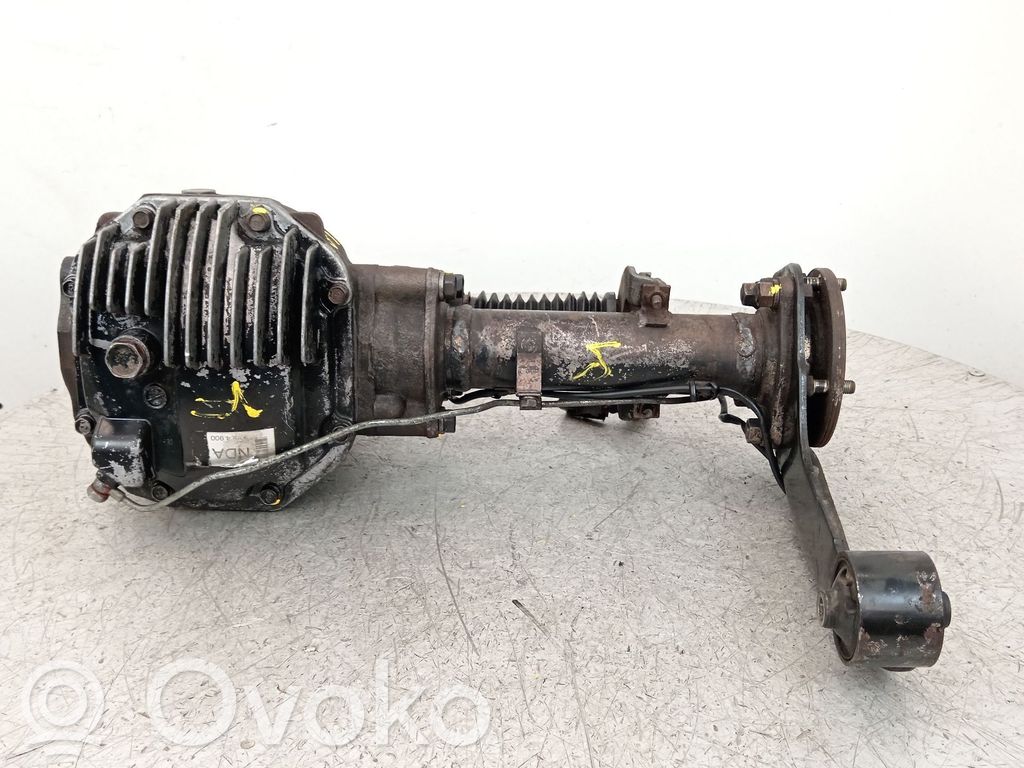 Mitsubishi Montero Diferențial față 