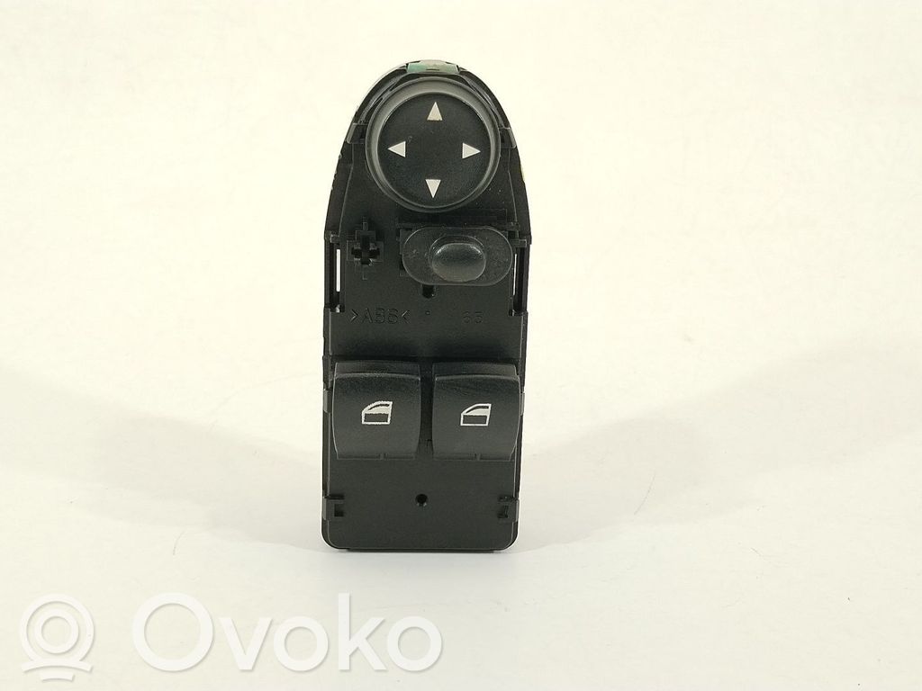 BMW 1 E81 E87 Electric window control switch 