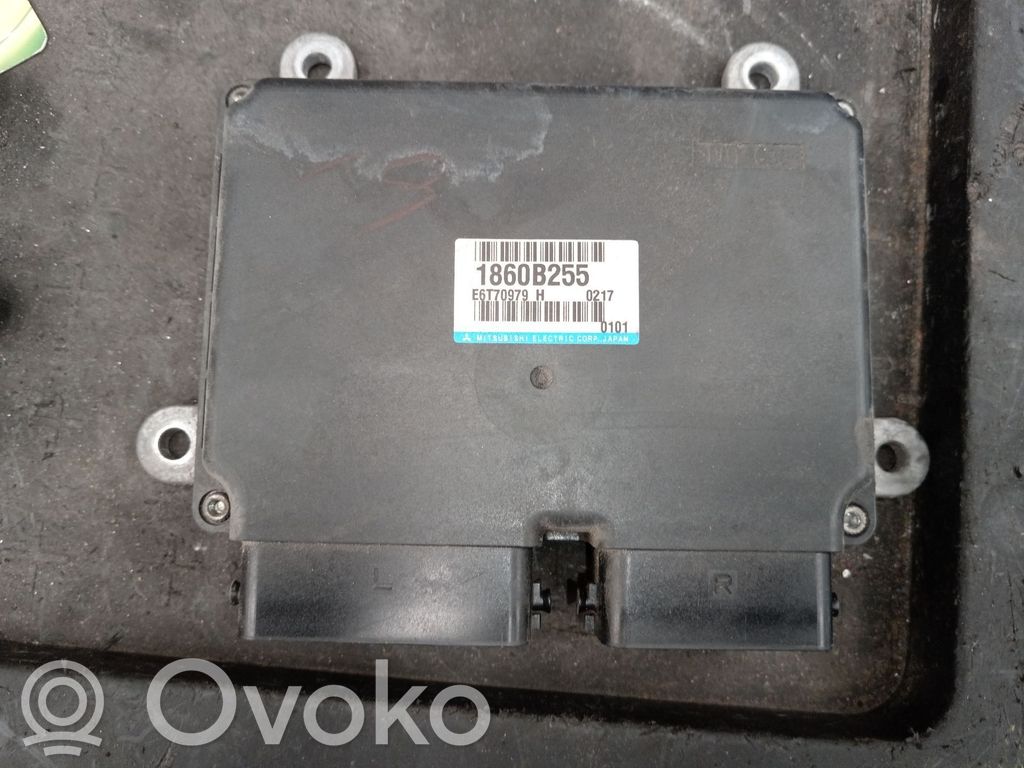 Mitsubishi Lancer X Engine control unit/module 
