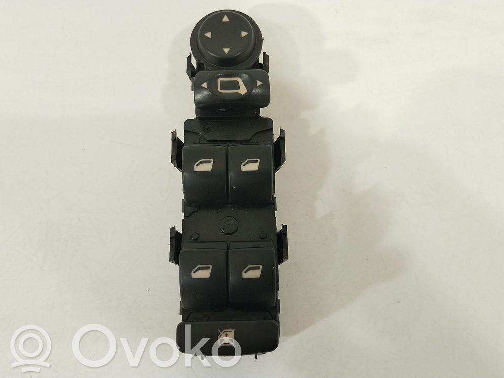 Citroen C4 Grand Picasso Electric window control switch 