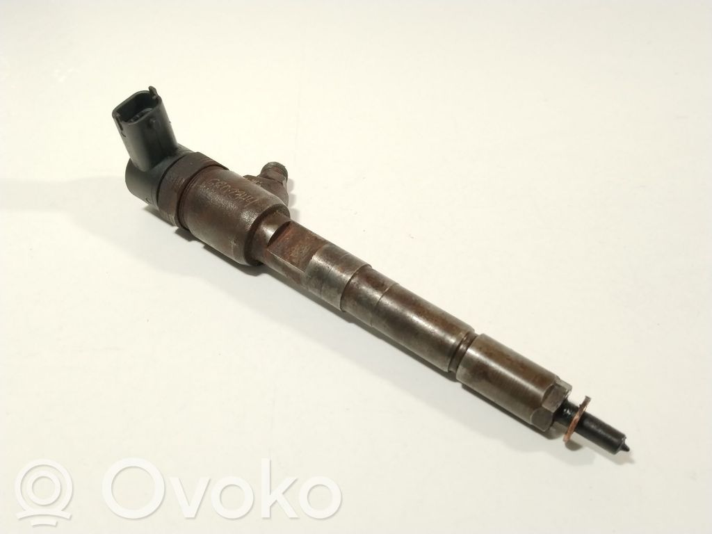 Inyector de combustible   0445110163,93190435