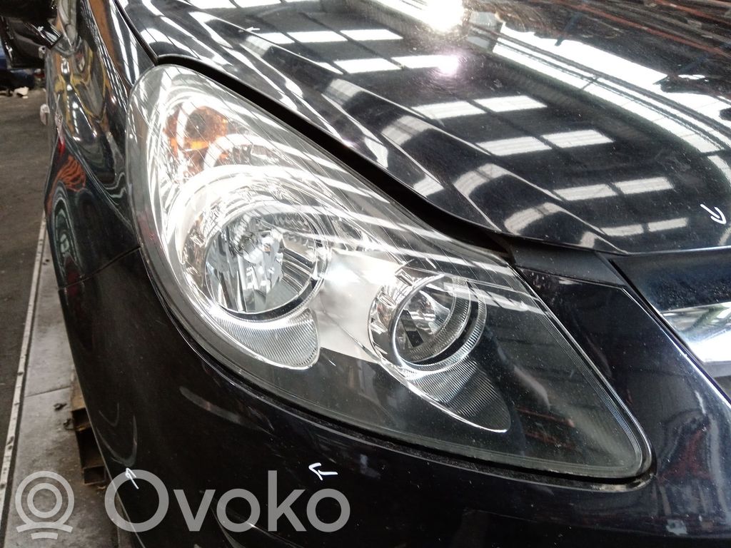Opel Corsa C Phare frontale 