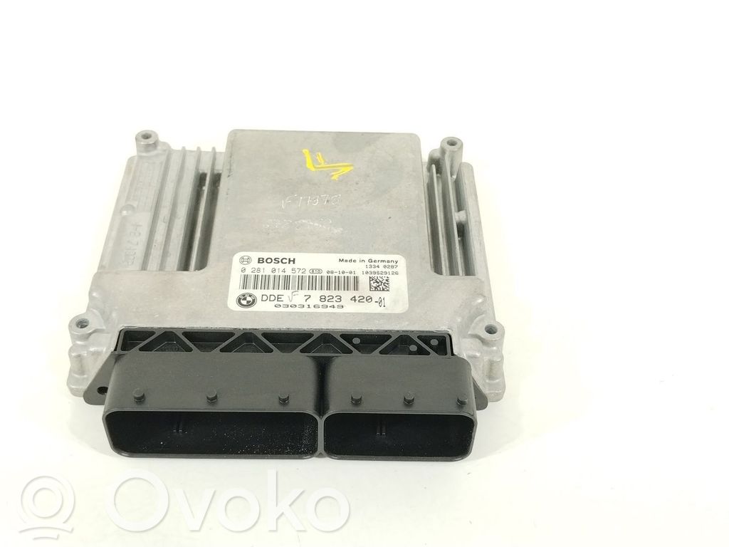 Unidad de control/módulo del motor   7823420,0281014572