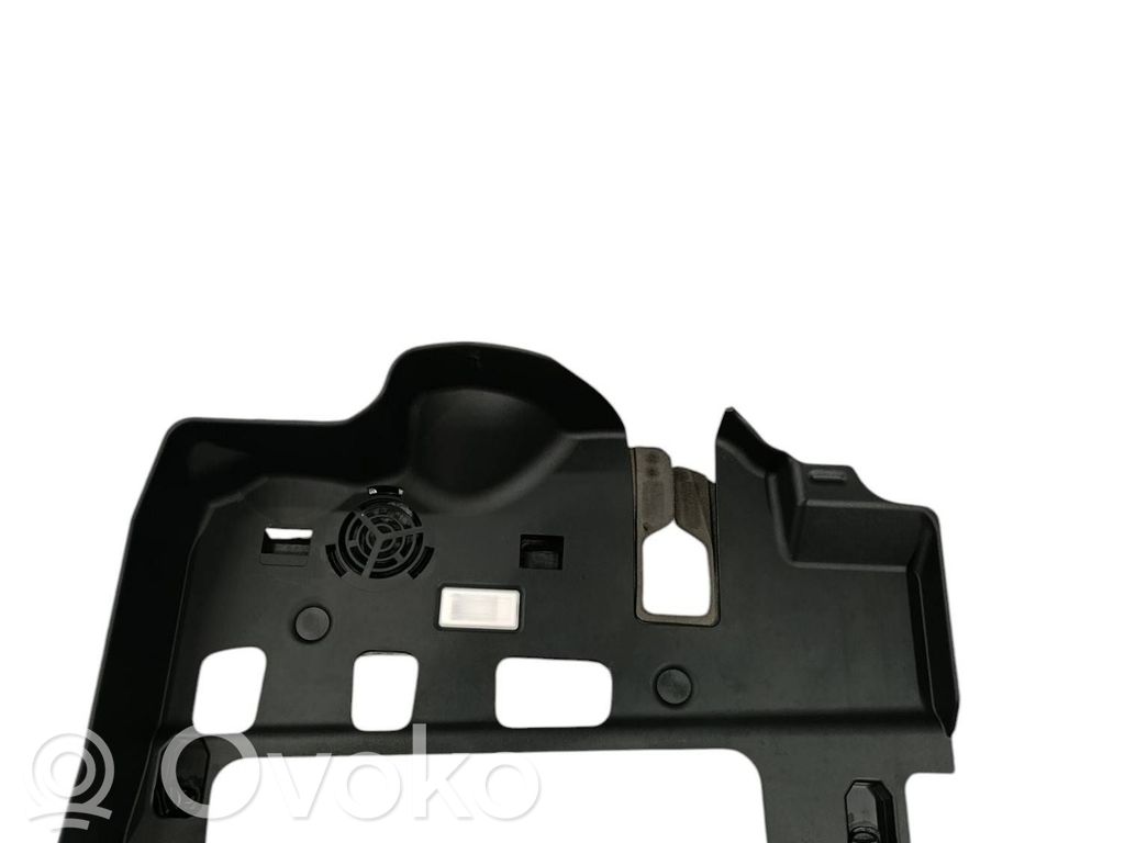 BMW 3 G20 G21 Element deski rozdzielczej / dół 